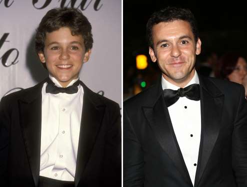 Fred Savage (1990 and 2015)