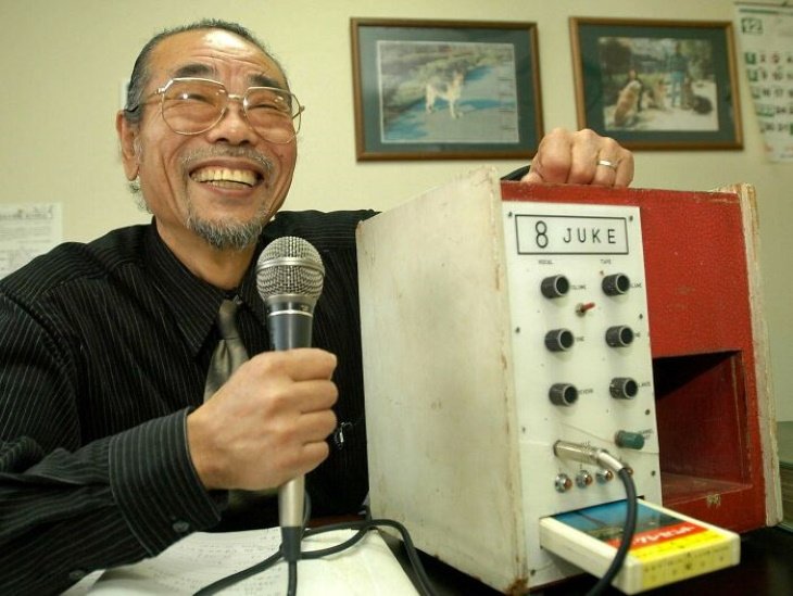 Poignant Photos This man is Daisuke Inoue, the inventor of karaoke. He refused to patent the machine because he wanted to teach the world to sing